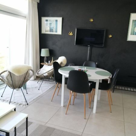 Zee En Zicht Apartment De Panne Luaran gambar